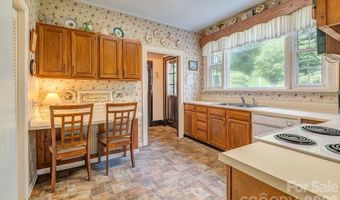 88 Bear Creek Rd, Asheville, NC 28806