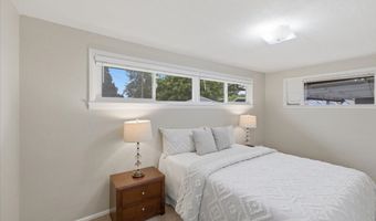 3630 CIRCLE Dr, Albany, OR 97322