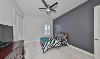 6429 SEASOUND Dr, Apollo Beach, FL 33572