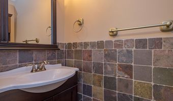 255 Garth Ct, Old Bridge, NJ 08857