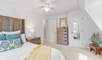 37 Newtown Rd, Acton, MA 01720