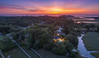 6114 Vaux Rd, Beaufort, SC 29906