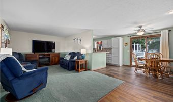 923 Hillside Dr, Amherst, OH 44001
