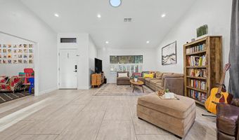 3040 S ROSEMARY Dr, Chandler, AZ 85248