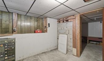 65 Thelma Ave, North Providence, RI 02904