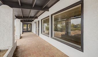 1065 W WHITELEY St, Apache Junction, AZ 85120