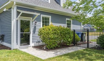 89 Alpine Dr, Burlington, CT 06013
