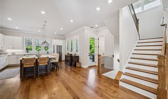 5172 Lower Creek St, Peachtree Corners, GA 30092