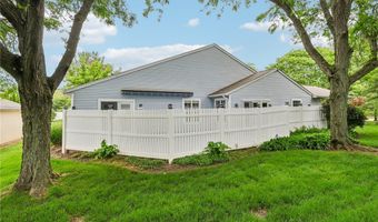 838 Lynnhaven Ln, Akron, OH 44313