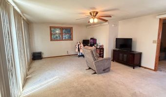 43055 Foxtail Rd, Ainsworth, NE 69210
