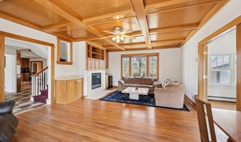 2306 N Ferry St, Anoka, MN 55303