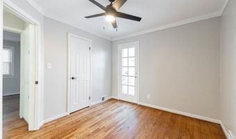 9255 Hubert Ave, Allen Park, MI 48101