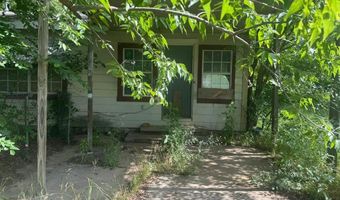 1024 C SW St, Ardmore, OK 73401