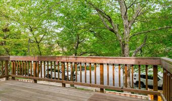 8207 CEDAR LANDING Ct, Alexandria, VA 22306