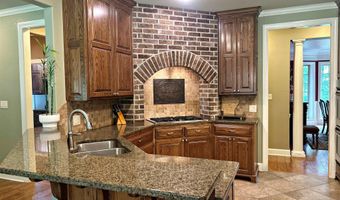 111 Apple Blossom Dr, Arkadelphia, AR 71923