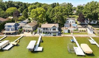 2405 W Sycamore Beach Rd, Angola, IN 46703