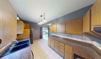 609 W 2nd St, Alta, IA 51002
