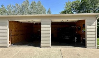 342 Benit Dr 11, Arnolds Park, IA 51331