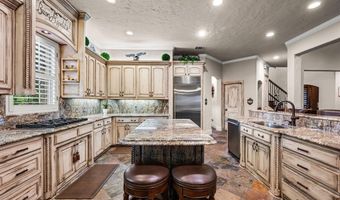 1925 Kings Pass, Heath, TX 75032