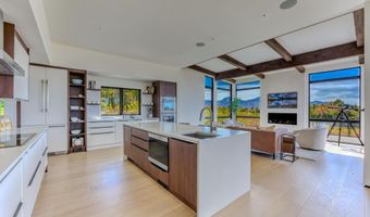 289 Ledgewood Dr, Bethlehem, NH 03574