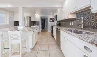 104 Sunnyside Dr, Athens, OH 45701