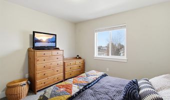 900 E 20th St, Burley, ID 83318