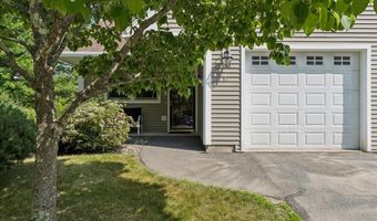 51 Dockside Ln, Belfast, ME 04915