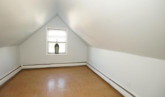 101 NORTH St, Bayonne, NJ 07002
