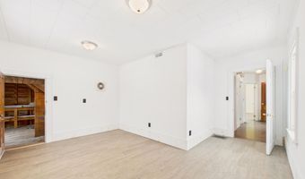 114 Exchange St, Ashland, ME 04732