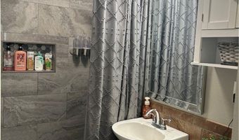 1503 11th St W, Billings, MT 59102