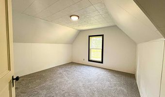 420 MAIN St, Akron, IA 51001