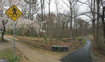 8702 PAPPAS Way, Annandale, VA 22003