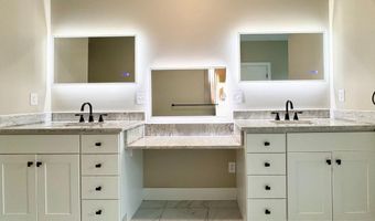 1222 CARROLLTON Ln, Berlin, MD 21811