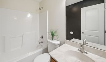 1414 SW 41st Ct, Ankeny, IA 50023