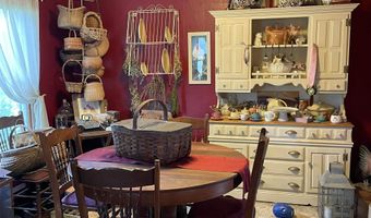4658 N Croswell Rd, Alma, MI 48801