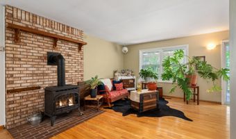 9707 Rogers Rd, Alanson, MI 49706