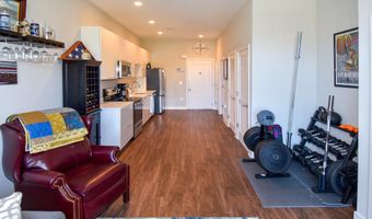 989 S BUCHANAN St 416, Arlington, VA 22204