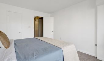 6902 MARY CAROLINE Cir E, Alexandria, VA 22310