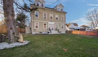 367 Laurel Hill Ave, Cranston, RI 02920