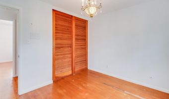 2512 Randall Dr, Biloxi, MS 39531