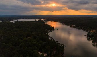 37 Holly Ln, Alexander City, AL 35010