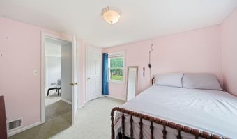 1058 Orchard Rd, Adrian, MI 49221