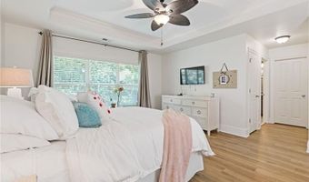 7580 Glisten, Atlanta, GA 30328