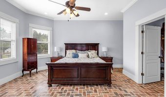 6408 Seawinds Blvd, Biloxi, MS 39532