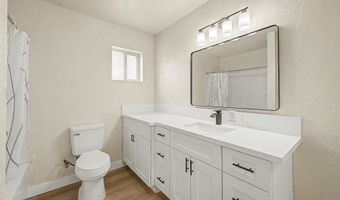 1065 W WHITELEY St, Apache Junction, AZ 85120