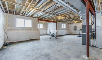 531 Alpine Dr, Algonquin, IL 60102
