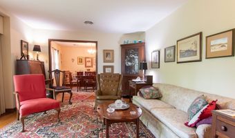 19494 Oakwood Dr, Abingdon, VA 24211