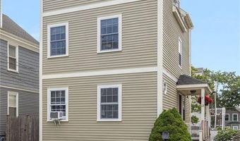 13 Vaughan Ave, Newport, RI 02840