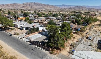 23859 South Rd, Apple Valley, CA 92307