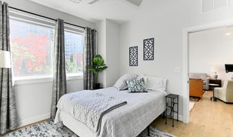 635 SLATERS Ln G-01, Alexandria, VA 22314